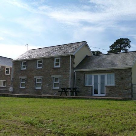 Villa Beudy Tawe Pontardawe Exterior foto